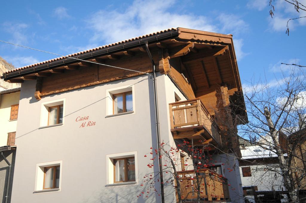 Casa Al Rin Διαμέρισμα Isolaccia Εξωτερικό φωτογραφία