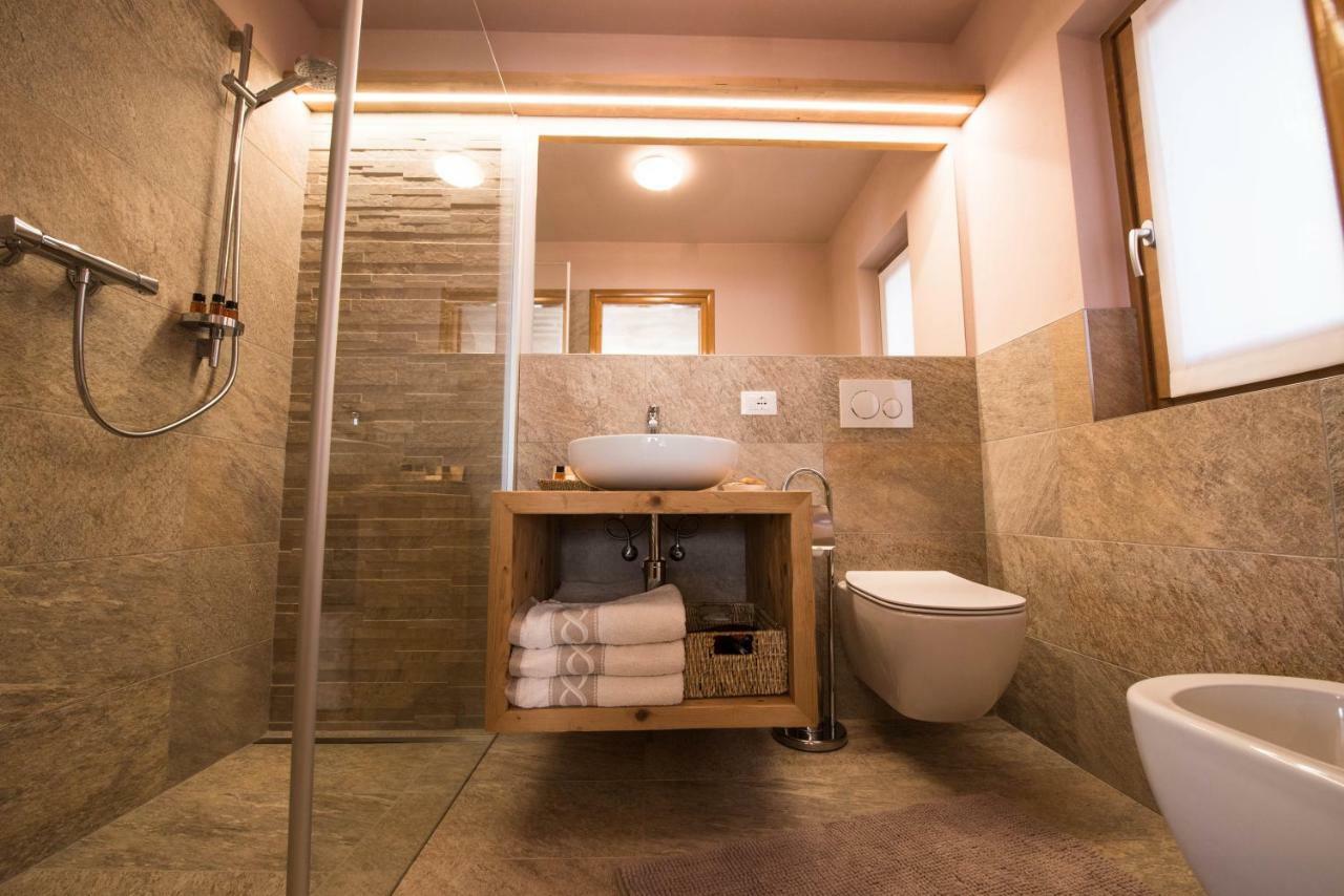 Casa Al Rin Διαμέρισμα Isolaccia Εξωτερικό φωτογραφία