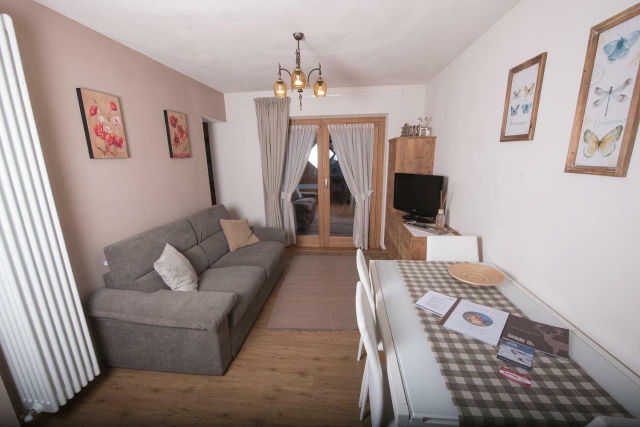 Casa Al Rin Διαμέρισμα Isolaccia Εξωτερικό φωτογραφία